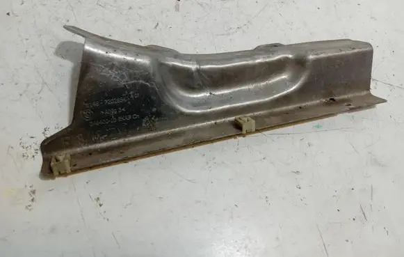 BMW 7 F01 F02 F03 F04 Heat shield in engine bay 7202854 24640010