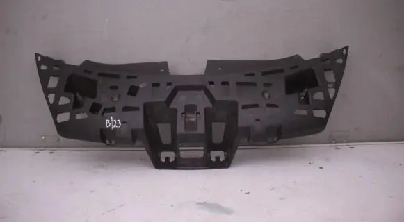 Renault Clio III Front bumper upper radiator grill Fbjrscjhdfbjgfb