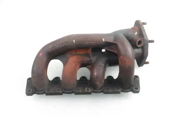 Volkswagen PASSAT B5 Exhaust manifold 058253033A