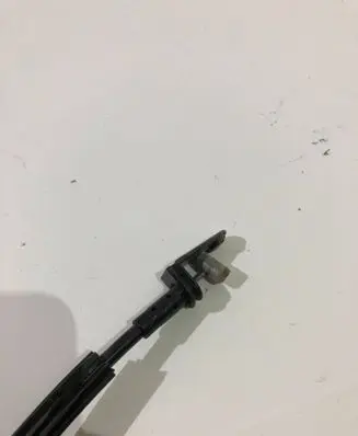 Ford Focus Front door cable line 994138