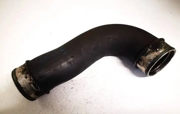 Volkswagen PASSAT B6 Intercooler hose/pipe 3c0145832d