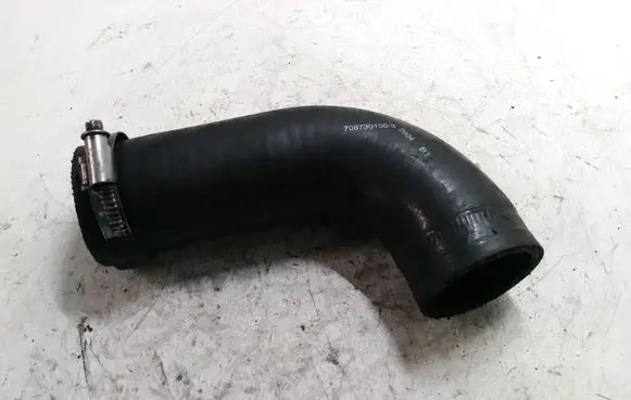 Renault Megane II Intercooler hose/pipe 7087301003
