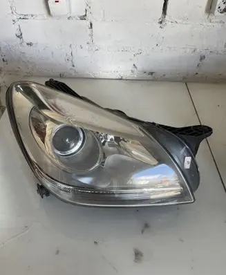 Mercedes-Benz SLK R172 Headlight/headlamp A1728204061