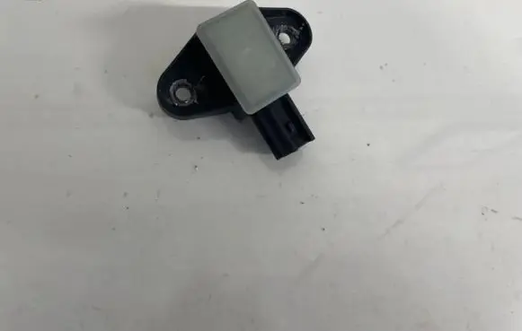 Volkswagen PASSAT B7 Airbag deployment crash/impact sensor 5n0959354