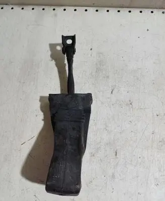 Volkswagen Touareg II Front door check strap stopper 7P0837249