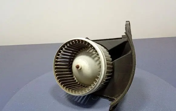 Renault Kangoo II Heater fan/blower 173830100