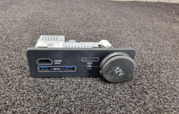 USB socket connector