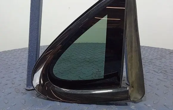 Porsche Panamera (970) Rear side window 971845298G
