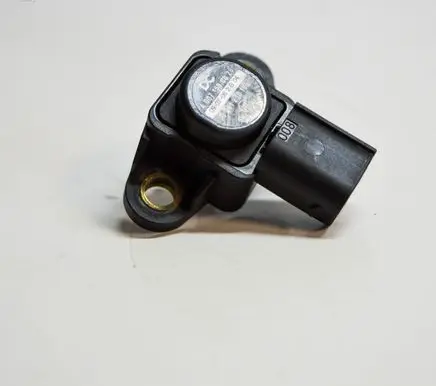 Mercedes-Benz C W204 Air pressure sensor A0071530028