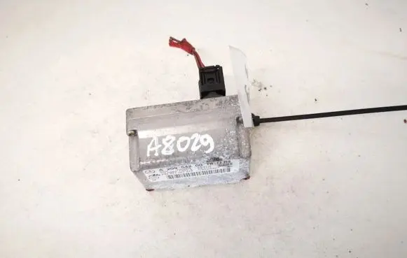 Mercedes-Benz C W203 ESP acceleration yaw rate sensor a2095420018 10.0985-1507.4