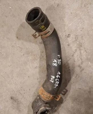 Hyundai i30 Engine coolant pipe/hose 25415M6300