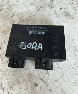 Volkswagen Bora Central body control module 1j0959799ah