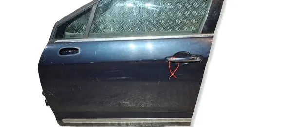 Citroen C5 Front door S26301240