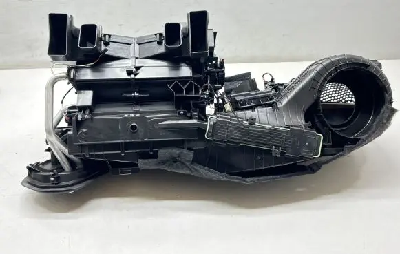 Mercedes-Benz EQC Interior heater climate box assembly A2058308605 MKW2052Z 0340884