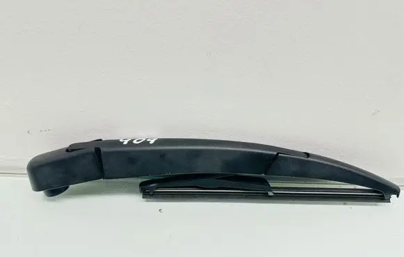 Citroen C5 Aircross Rear wiper blade arm 9819969277