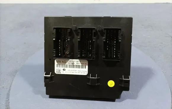 Skoda Superb B6 (3T) Other control units/modules 1K0937087P