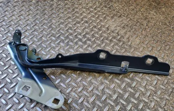 Ram 1500 Engine bonnet/hood hinges