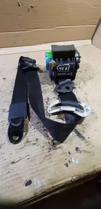 Audi A5 Front seatbelt 306369910