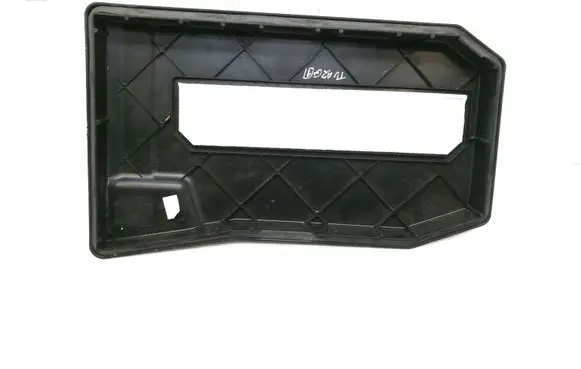 Volkswagen Touareg I Battery box tray cover/lid 7L0864643B