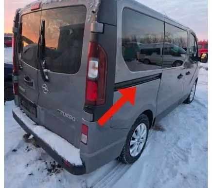 Opel Vivaro Sliding door middle rail 