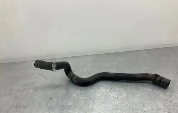 BMW 5 E60 E61 Engine coolant pipe/hose 6910757