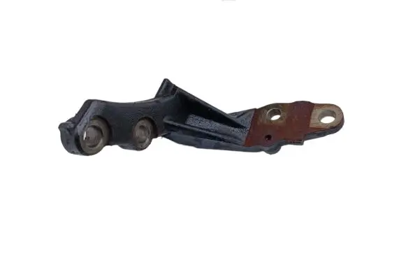 Toyota Corolla Verso E121 Engine mounting bracket