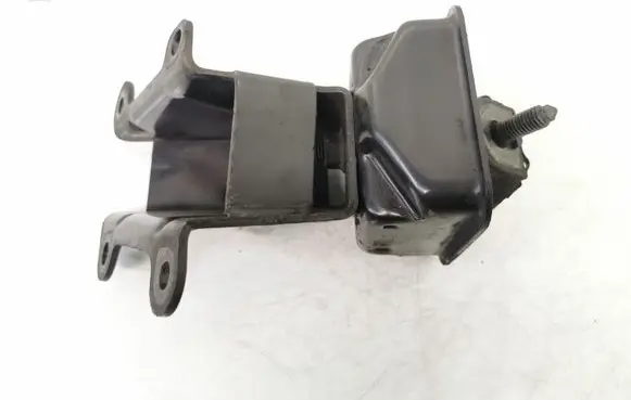 Ford Transit Engine mount bracket 012704 012804