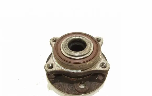 Volvo S60 Front wheel hub