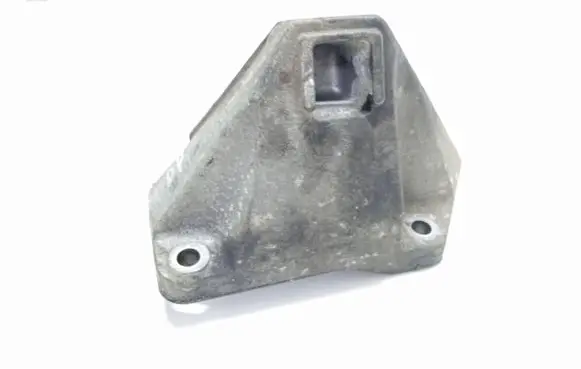 BMW 7 F01 F02 F03 F04 Engine mount bracket 2211677762801 12612008
