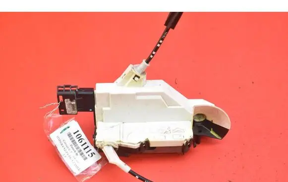 Citroen C5 Front door lock 574388