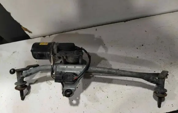 Opel Vivaro Front wiper linkage 