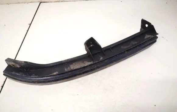 Under headlight/headlamp trim
