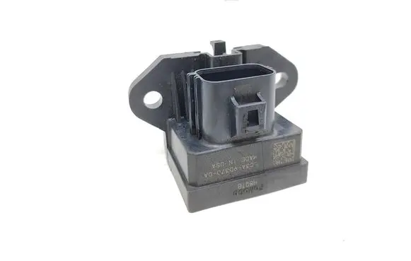 Ford Escape IV Fuel pump relay LC3A9D370DA H8QTB