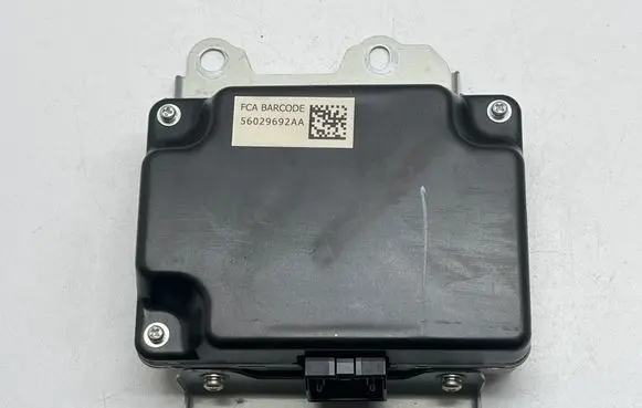 Jeep Grand Cherokee WL Voltage converter inverter 56029692AA