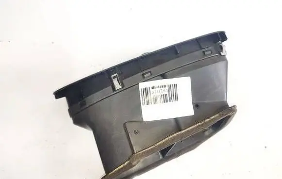 Ford Galaxy Dash center air vent grill
