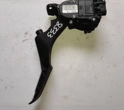 Volkswagen Transporter - Caravelle T5 Accelerator throttle pedal 7H1721503 6PV00849503