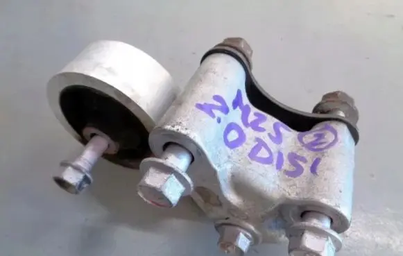 Mazda 5 Gearbox mount