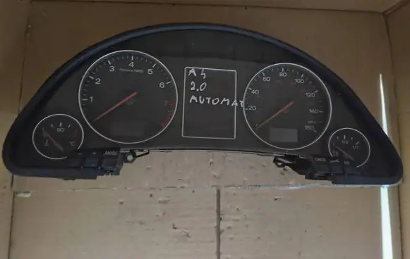 Audi A4 S4 B7 8E 8H Speedometer (instrument cluster) 1036901830