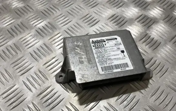 Renault Megane II Airbag control unit/module 8200337245 603988800