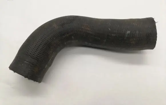 Nissan X-Trail T31 Engine coolant pipe/hose