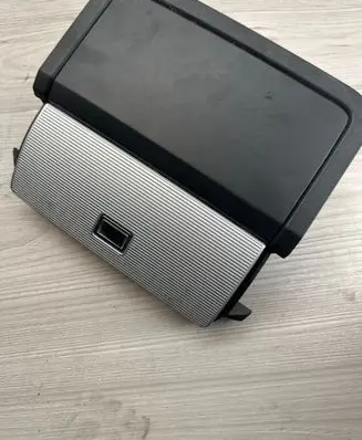 Dodge Journey Glove box 1HN94XDVAC 100016270 TAPJC49S2