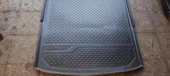 Volkswagen Golf VII Trunk/boot mat liner 5g9061161