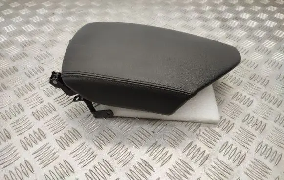 Hyundai i40 Armrest 