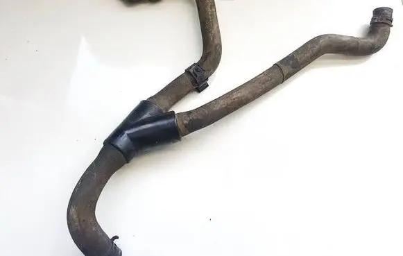 Opel Insignia A Engine coolant pipe/hose 565563897