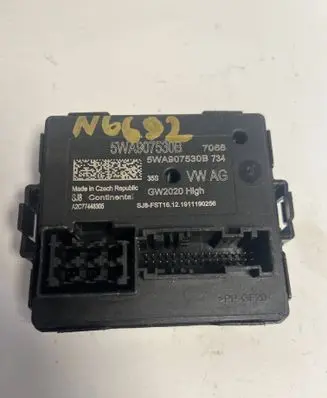 Volkswagen Polo VI Gateway control module 5WA907530B A2C77448305