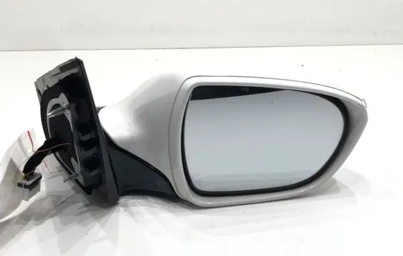 Hyundai i40 Front door electric wing mirror 