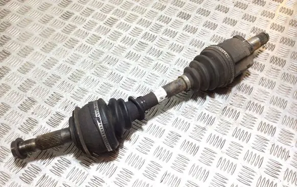 Toyota Hilux (AN10, AN20, AN30) Front driveshaft