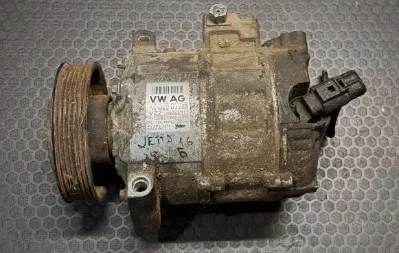 Volkswagen Jetta V Air conditioning (A/C) compressor (pump) 1K0820859 5060410760 6922628717