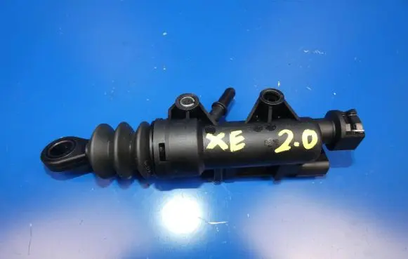 Jaguar XE Clutch slave cylinder 160402 102750