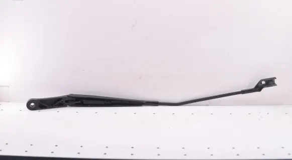 Volkswagen Golf VI Front wiper blade arm 1Q1955410
